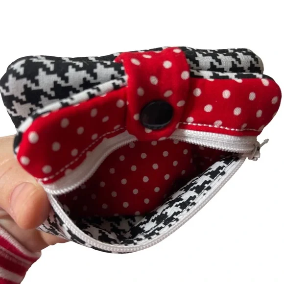 Fabric S-handmade wallet fully lined zipped pocket snap closure black white red - Picture 2 of 7